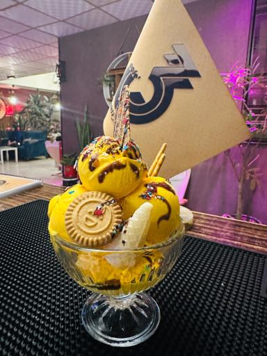 عکس کافه ۳۳