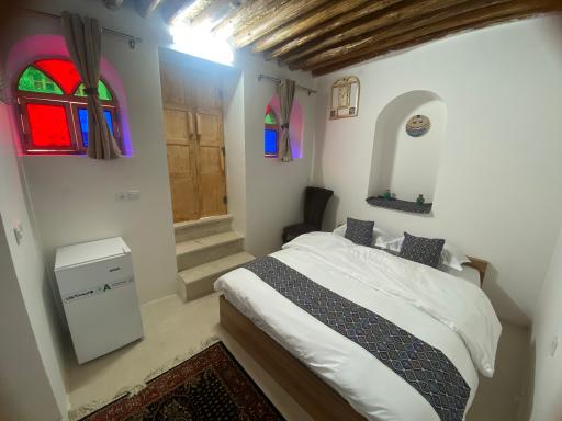 عکس اقامتگاه سنتی عباسی