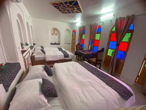 اقامتگاه سنتی عباسی