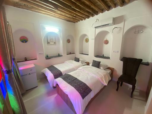 اقامتگاه سنتی عباسی