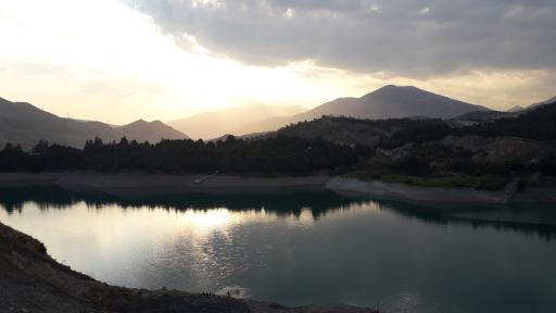 عکس دریاچه سد لتیان لواسان