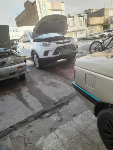 عکس تعمیرگاه کابلی (گاراژ دانیال)