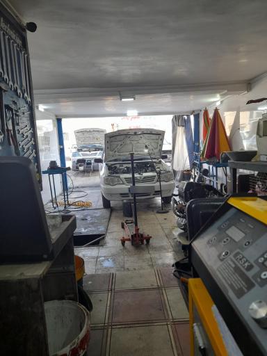 عکس تعمیرگاه کابلی (گاراژ دانیال)