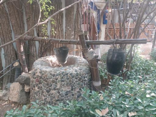 عکس باغ رستوران ظهور