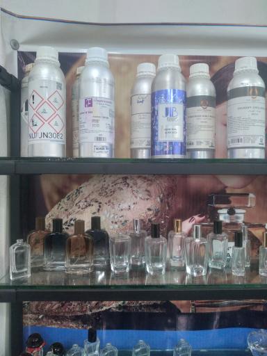 عکس عطریات احمدی