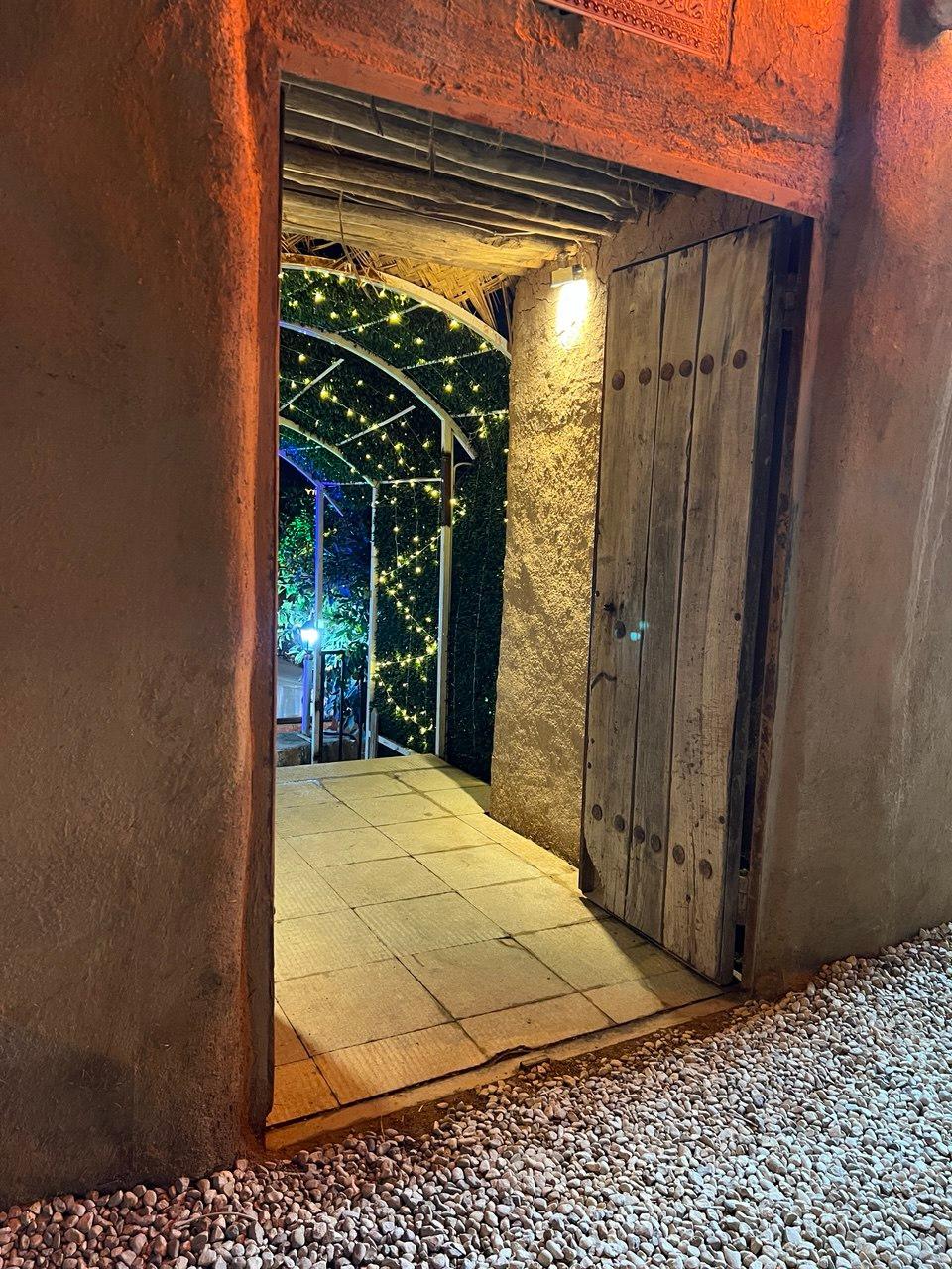 عکس کافه رستوران کوبار