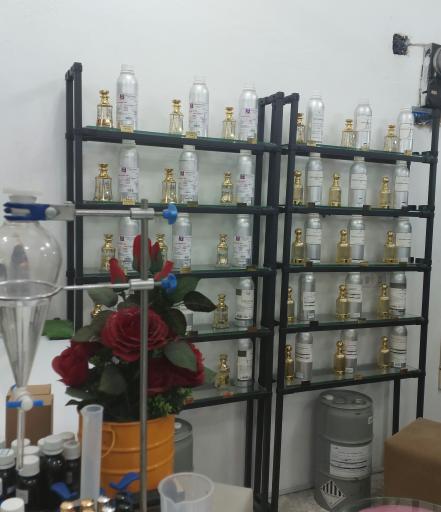 عکس عطریات احمدی