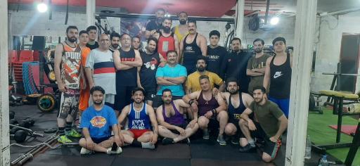 عکس باشگاه پرورش اندام داریوش (آقایان-بانوان)