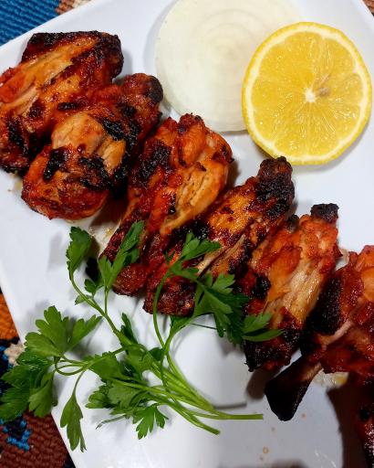 عکس باغ رستوران ظهور