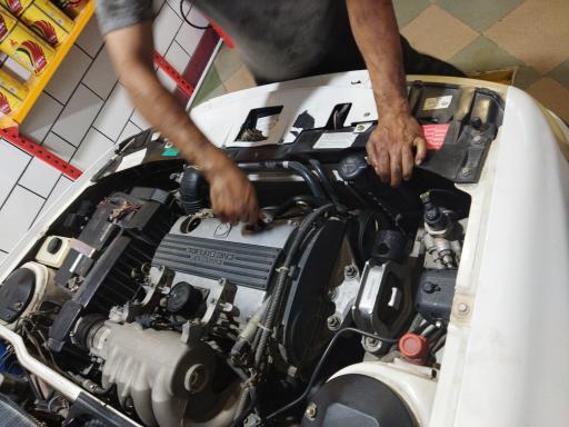 عکس تعویض روغنی نیک سرویس