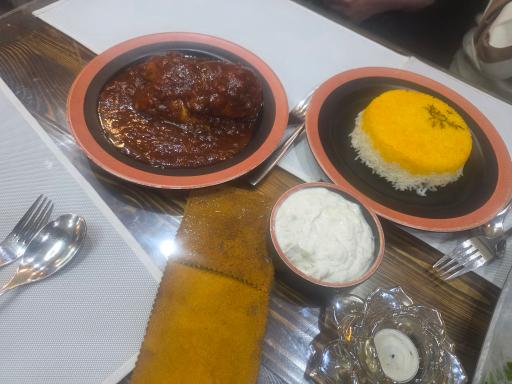 عکس رستوران گیلانه