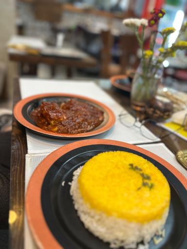 عکس رستوران گیلانه