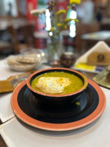 عکس رستوران گیلانه