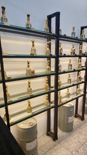 عکس عطریات احمدی