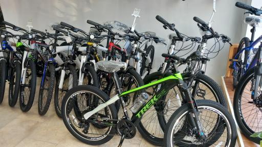 عکس فروشگاه دوچرخه ادیب 