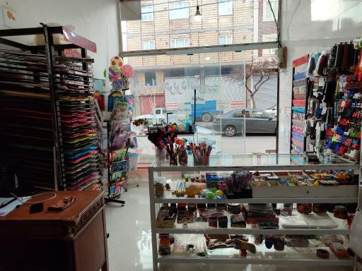 عکس لوازم التحریر دانش