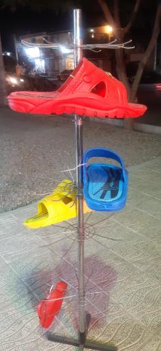 عکس دمپایی و صندل فروشی