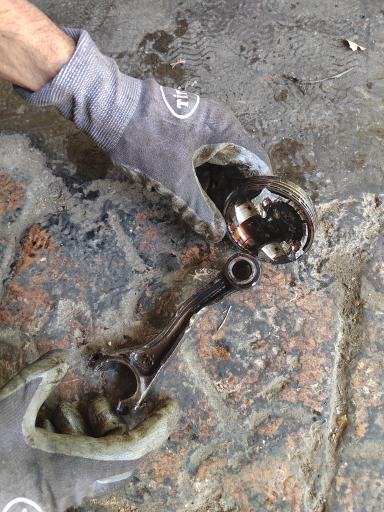 عکس تعمیرگاه خودرو جعفری