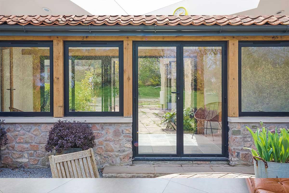 عکس پنجره آراد