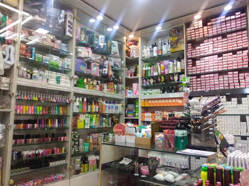 عکس آرایشی آک