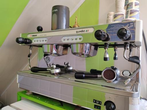 عکس کافه آفریقا