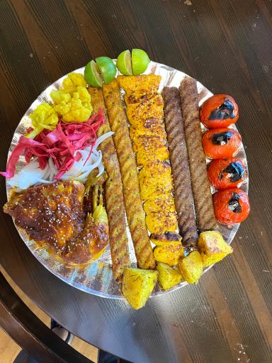 عکس کترینگ سینی سنتر