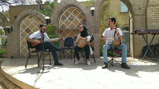 عکس سالمندان مادر سبزوار