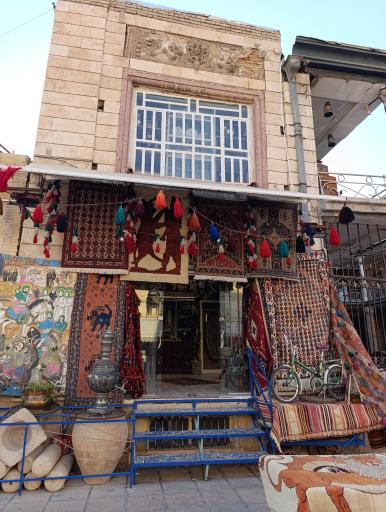 عکس بازار وکیل