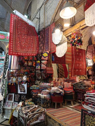 عکس بازار وکیل