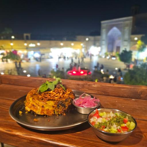 عکس بازار وکیل