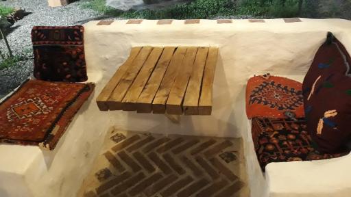 عکس کافه کارگاه گلابه