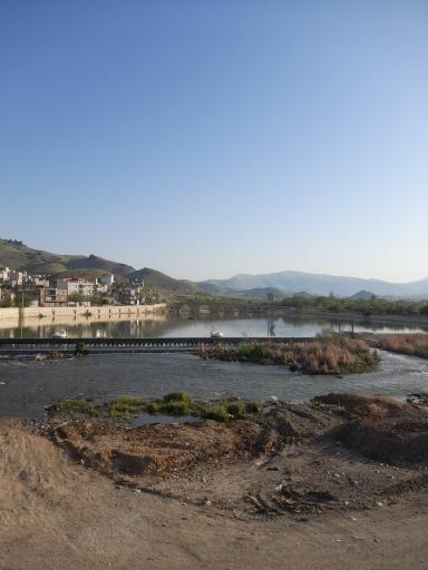 عکس پل تاریخی قشلاق( سد وحدت)