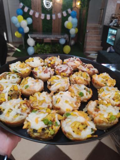 عکس کافه فود سالمآنا 