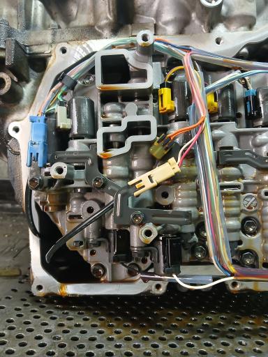 عکس تعمیرگاه گیربکس اتوماتیک احسانی 