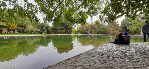 عکس دریاچه باغ گیاه‌شناسی تهران