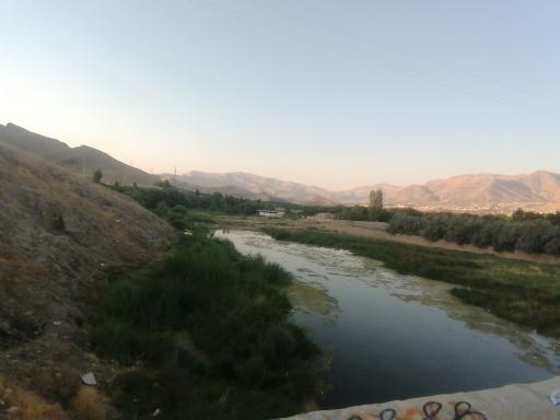 عکس پل تاریخی قشلاق( سد وحدت)