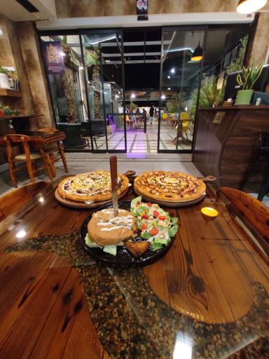 عکس کافه رستوران رال