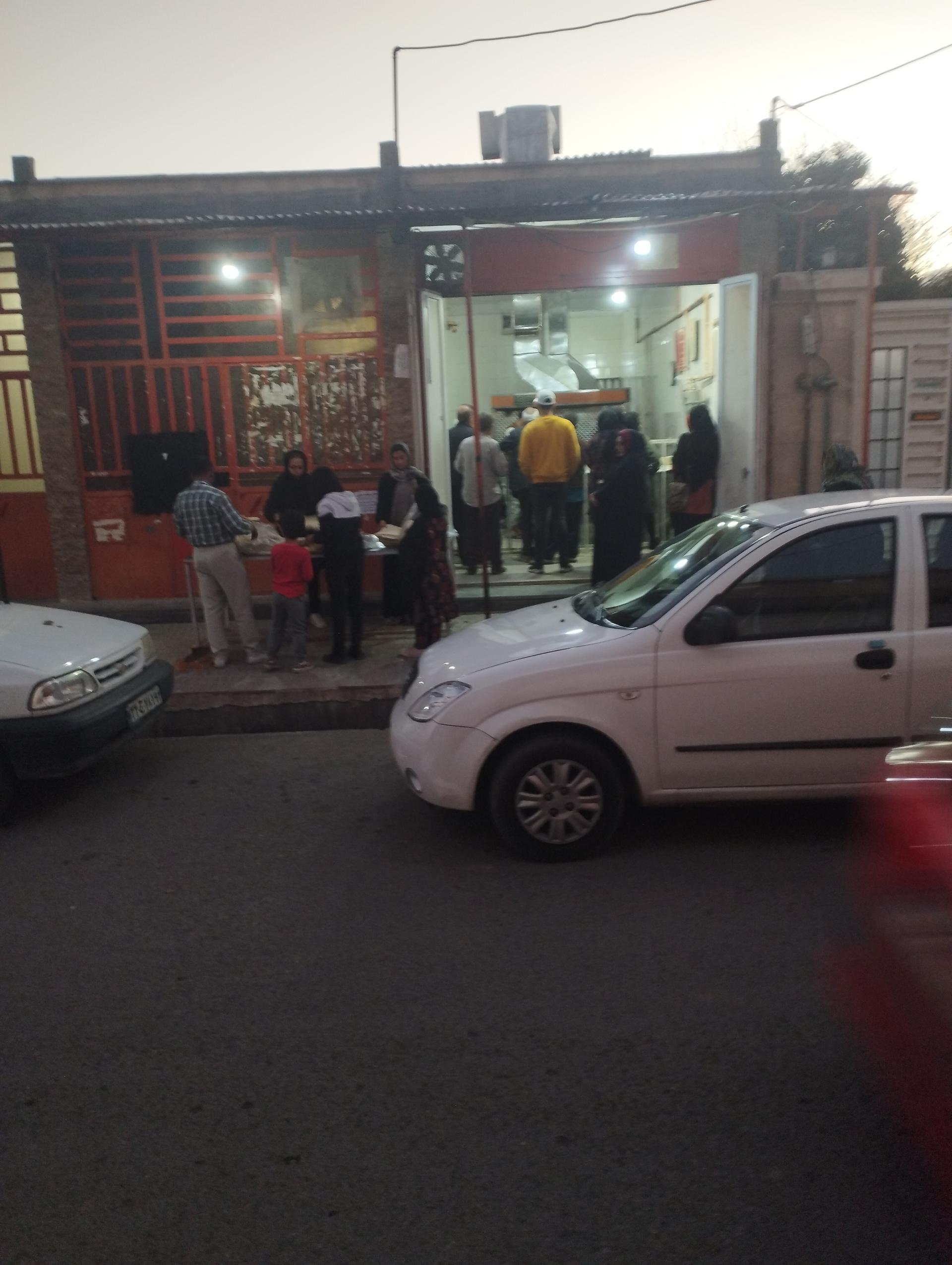 عکس نانوایی لواش روستا