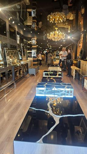 عکس آیینه هنر