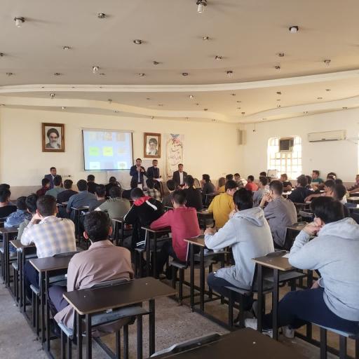 عکس دبیرستان پسرانه شاهد انصار