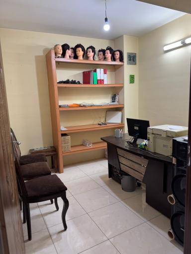 عکس آموزشگاه آرایشگری اکسیژن