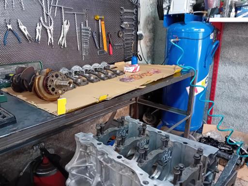 عکس تعمیرگاه ژرمن کلوب 