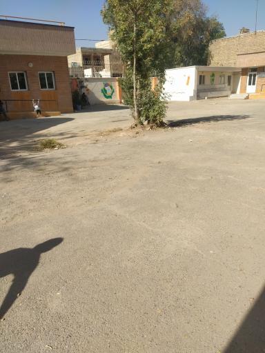 عکس مدرسه آزاده