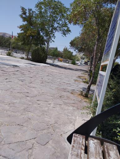 عکس آرامگاه مرحومه حاجیه خانم معصومه حوریان