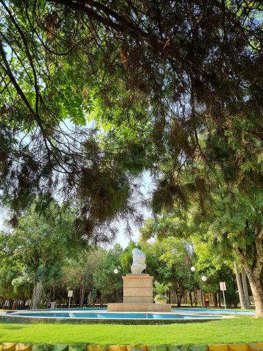 عکس بوستان خانواده