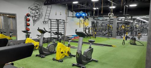 عکس مجموعه ورزشی رزمی و بدنسازی دهکده ورزش