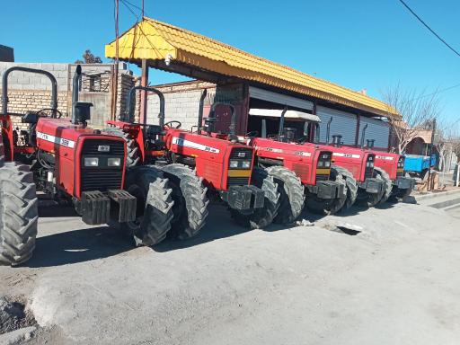 عکس نمایشگاه تراکتور هدایت الله همتیار 