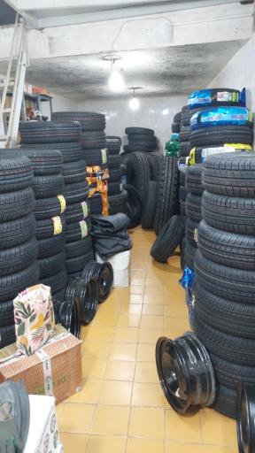 عکس لاستیک فروشی نبی پور 