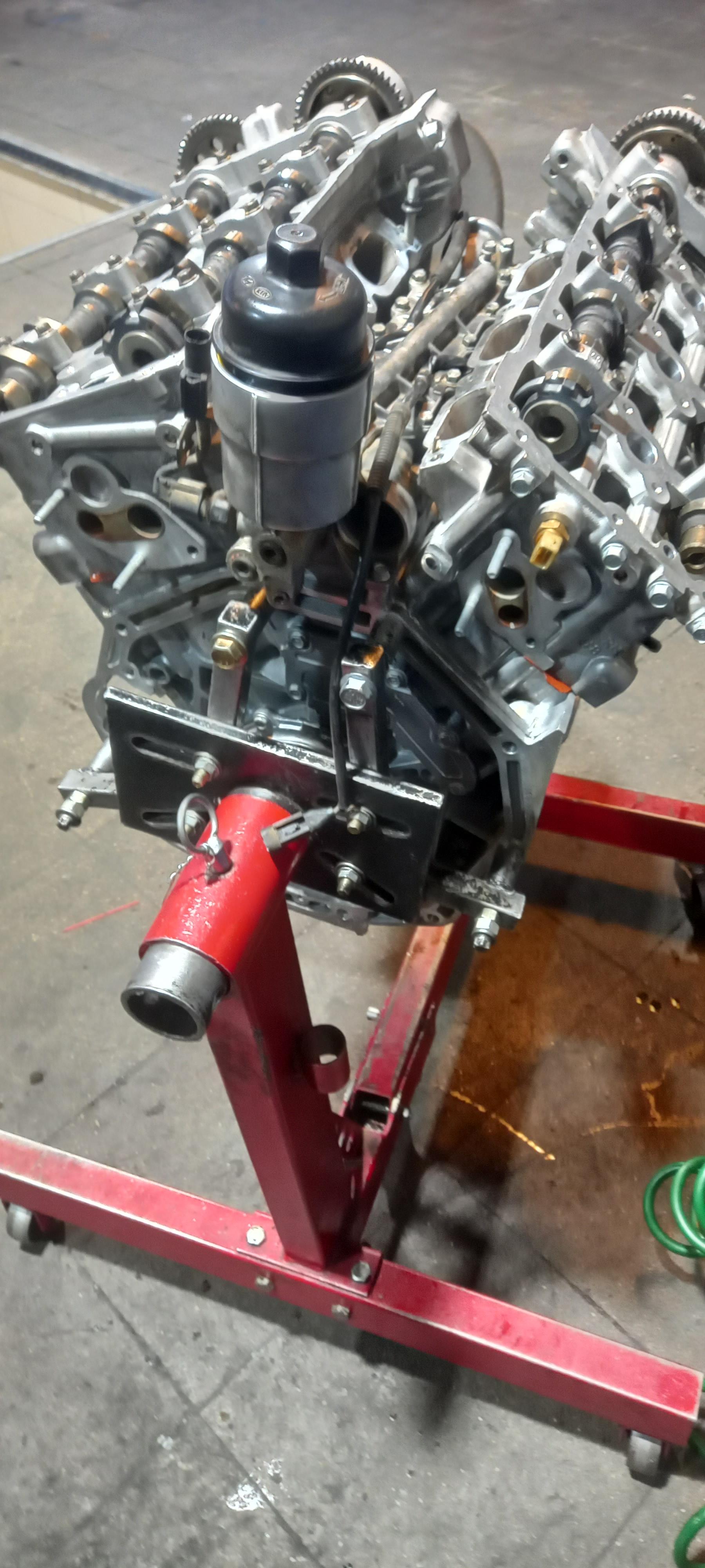 عکس تعمیرگاه اتوپرواز