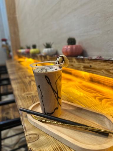 عکس کافه مون